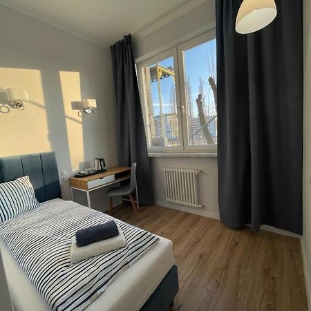 Aparthotel Dworzec Elblag Buitenkant foto