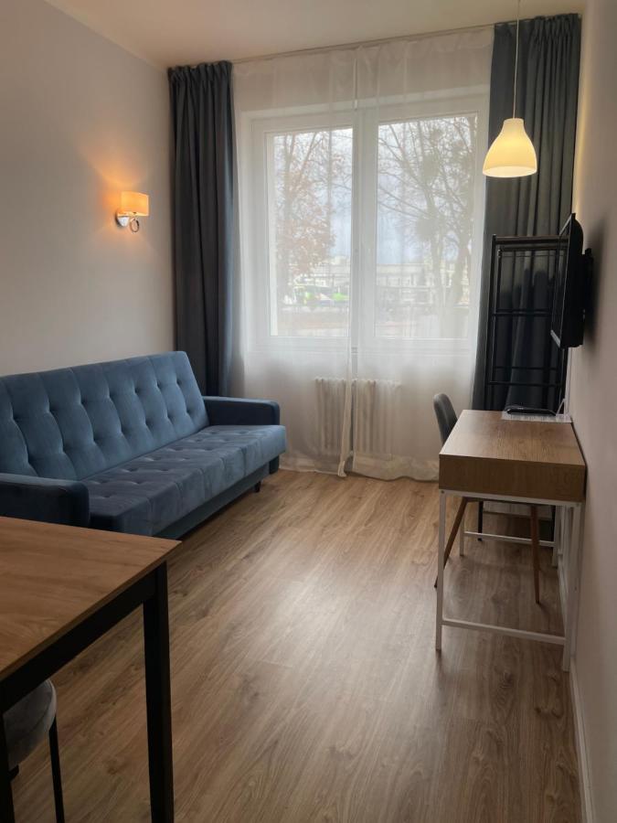 Aparthotel Dworzec Elblag Buitenkant foto